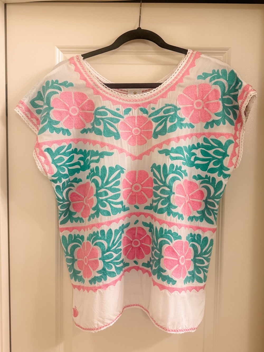 VICI - J. Marie - Embroidered Floral Relaxed Fit Top - Pink & Teal